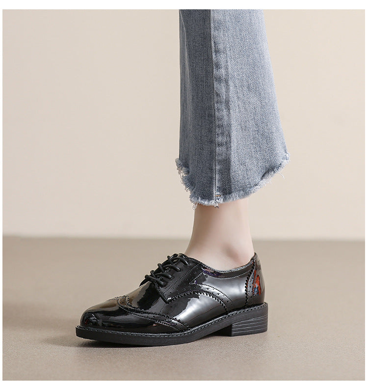 Chaussures Féminines en Cuir avec Lacets, Style Britannique