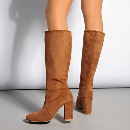 Bottes Hautes en Daim à Talons – Femme