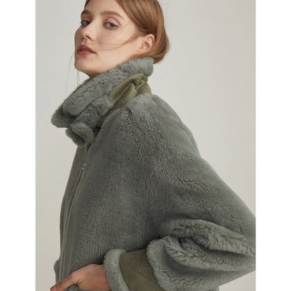 Manteau Court en Laine Élégance Raffinée