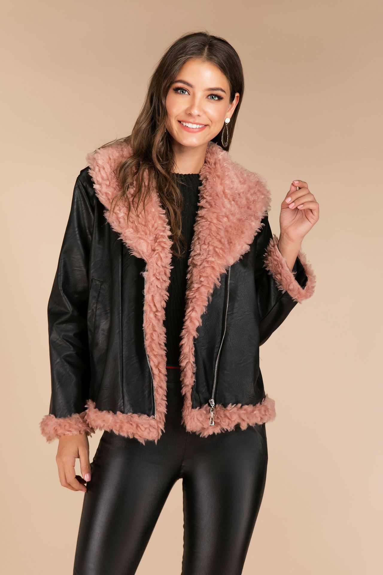 Chivogue Veste en Cuir & Fourrure