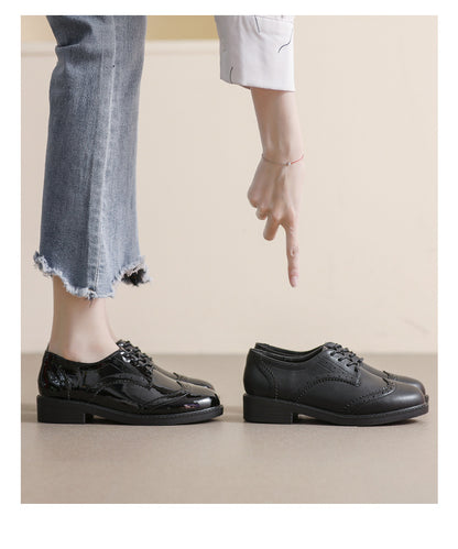 Chaussures  Féminines en Cuir avec Lacets, Style Britannique