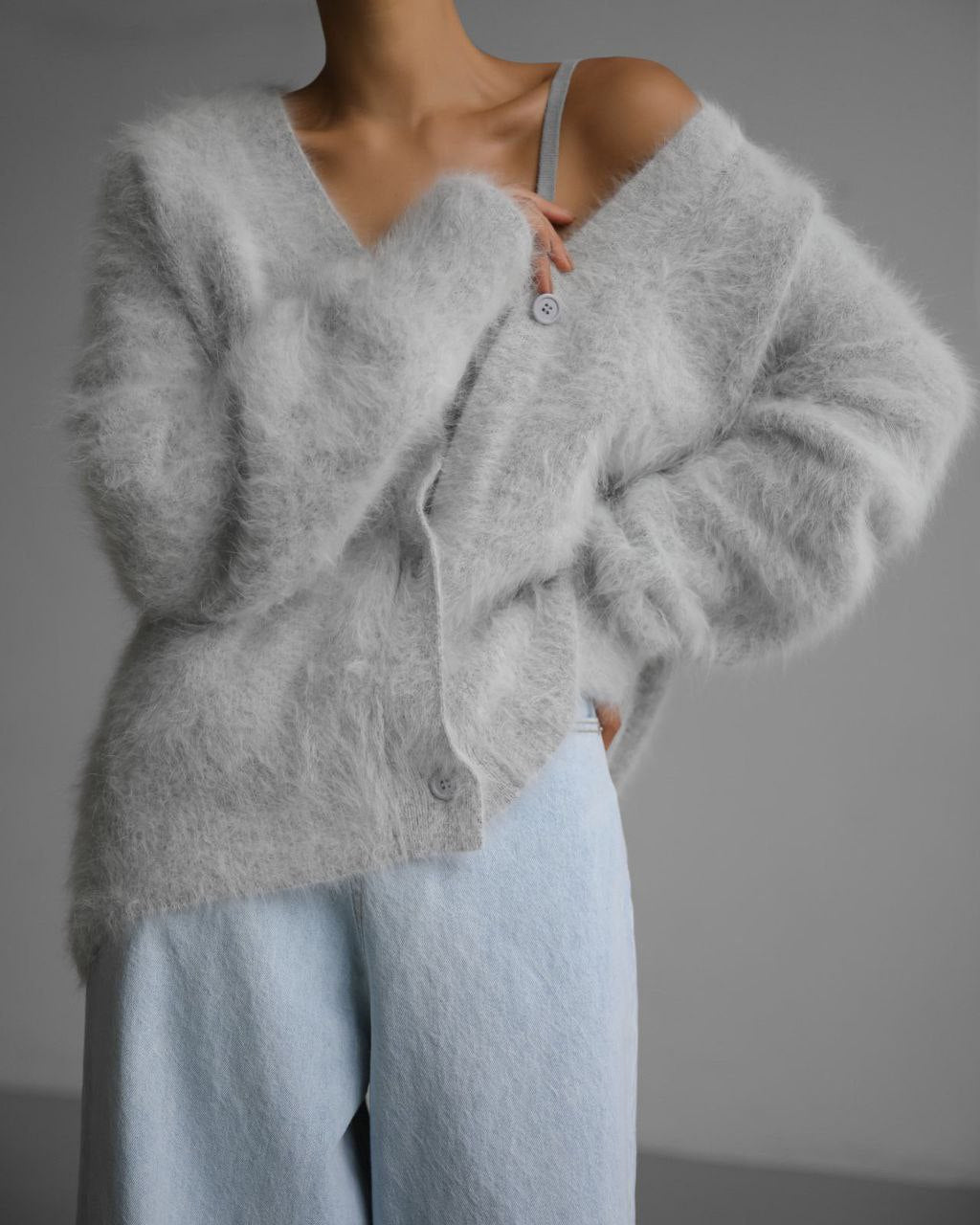 Chivogue Cardigan à Col V, look élégant