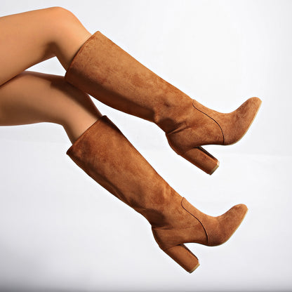 Bottes Hautes en Daim à Talons – Femme