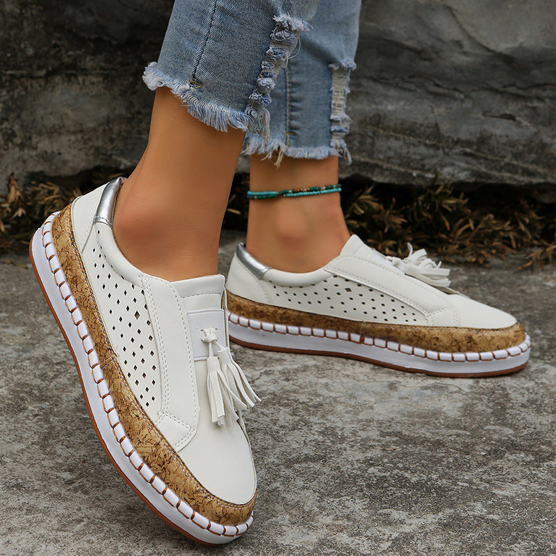 Mocassins Élégance Contemporaine – Slip-On à Pompons