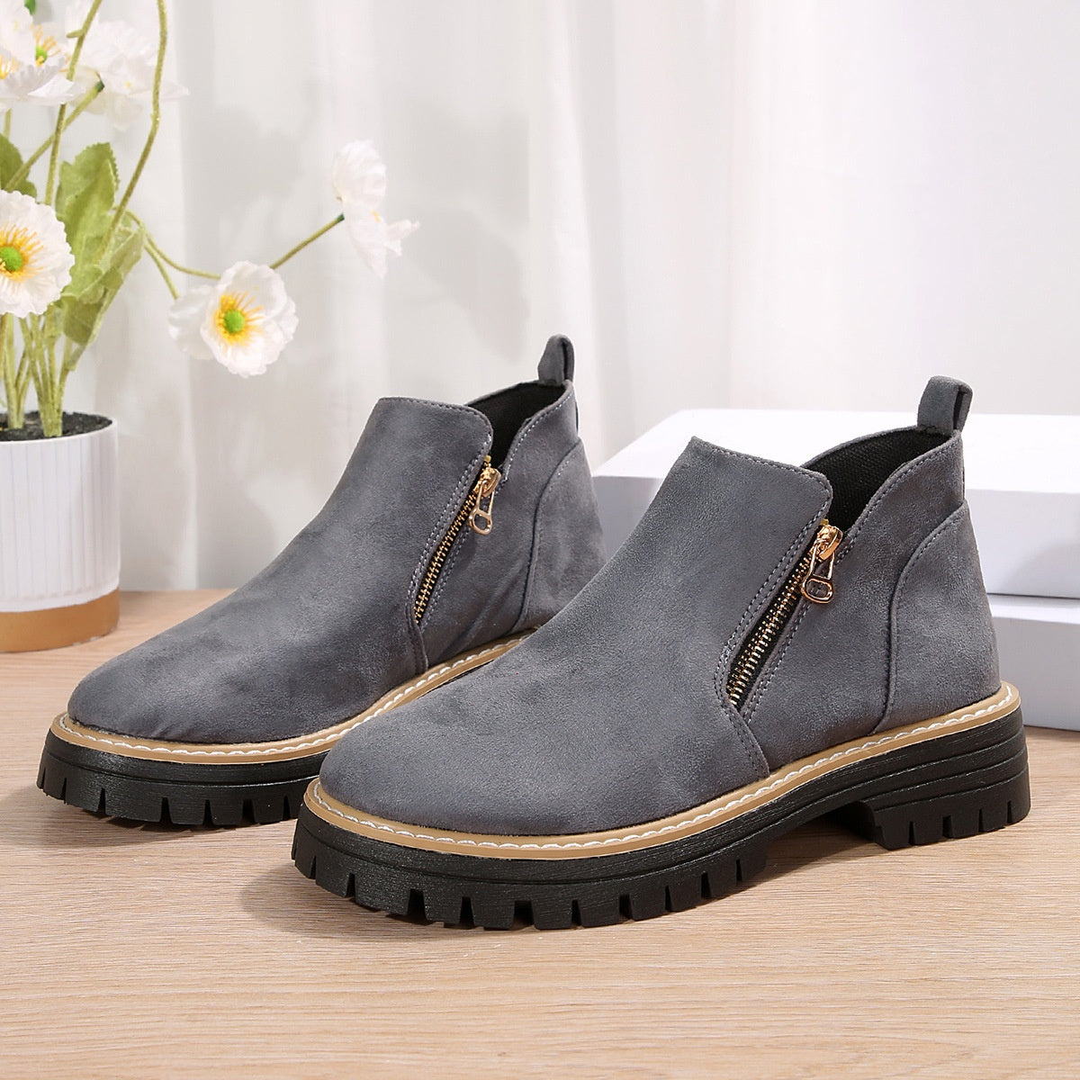 Bottines Femme en Suédine à Zip Latéral