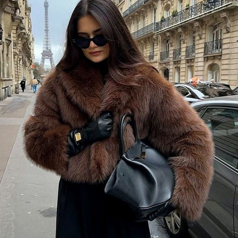 Manteau Court en Fourrure - Chic